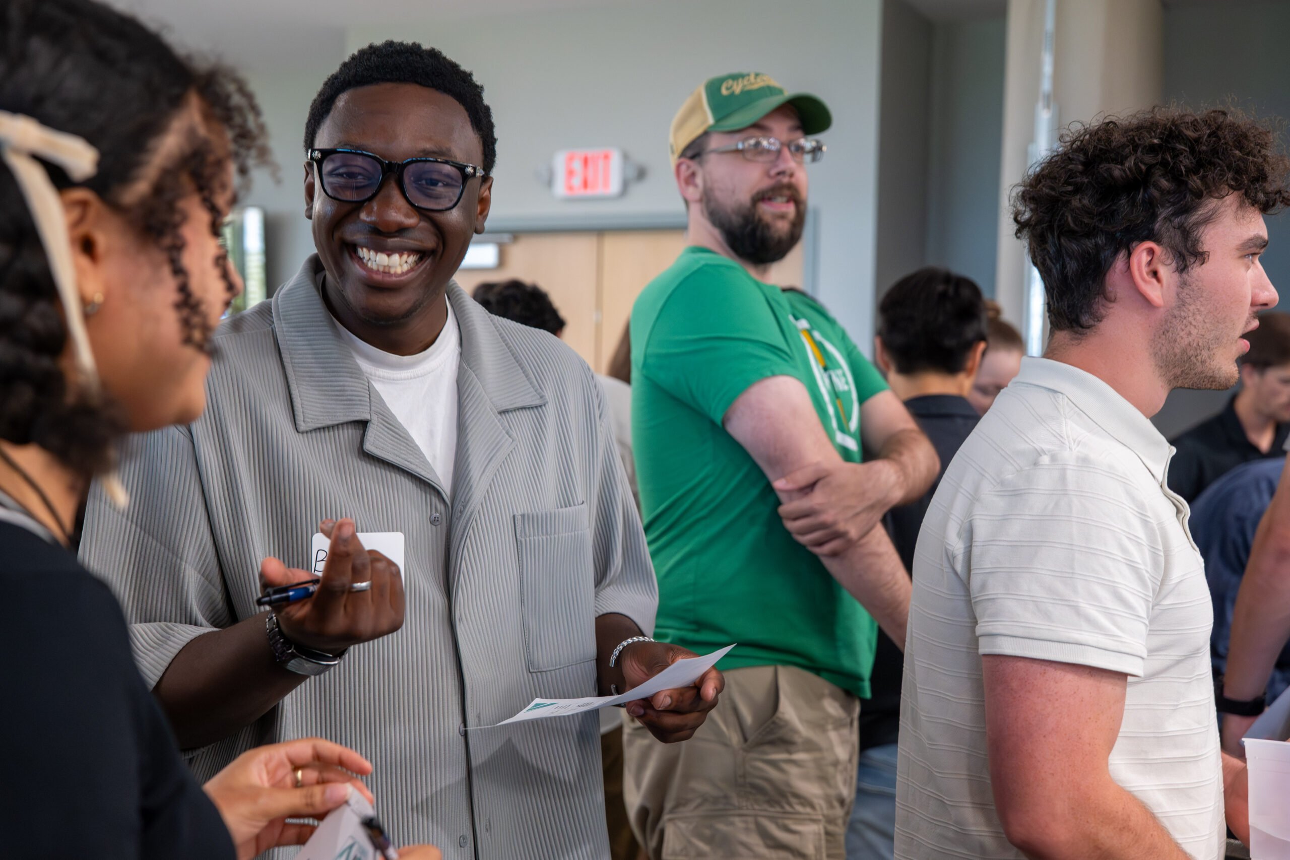 Summer interns from the Iowa City–Cedar Rapids region gathered July 10, 2025, at PinSeekers in Tiffin for the Ignite IC: ICR Mixer, a free networking event hosted by Greater Iowa City, Inc. and the Cedar Rapids Metro Economic Alliance. Participants enjoyed heavy appetizers, mingled around golfing bays, practiced swings, and engaged in a brief kickoff program—all aimed at expanding their professional networks and exploring local culture.